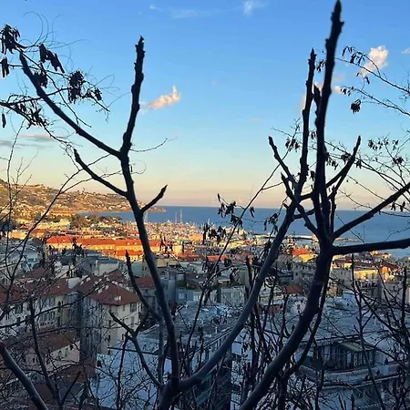 Mareluna View Centro