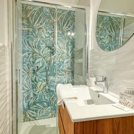 Mareluna View Centro 아파트 산레모