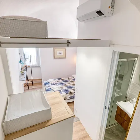 Mareluna View Centro Apartment